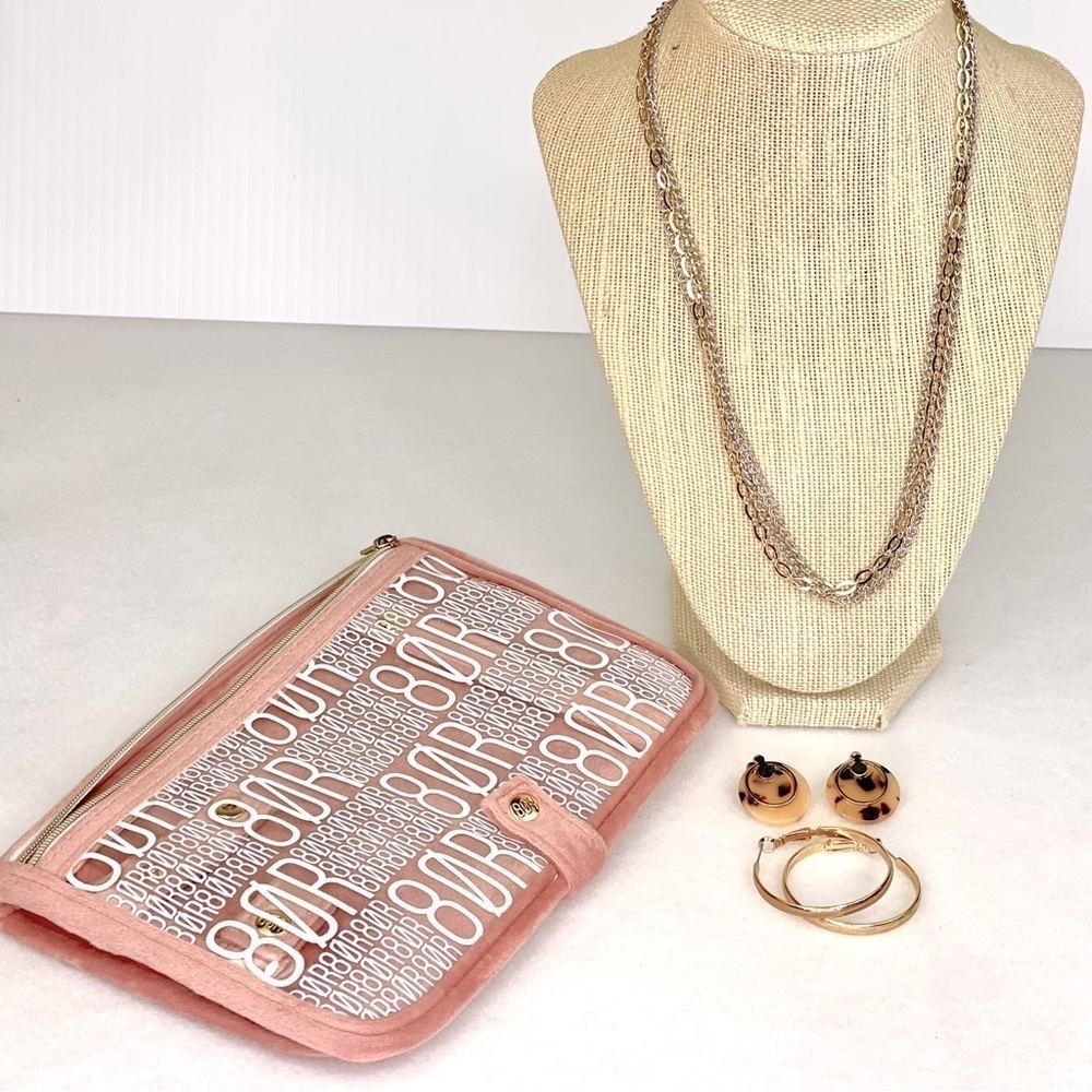BRAND New 8 Other Reasons Bundle Jewelry and velvet travel case